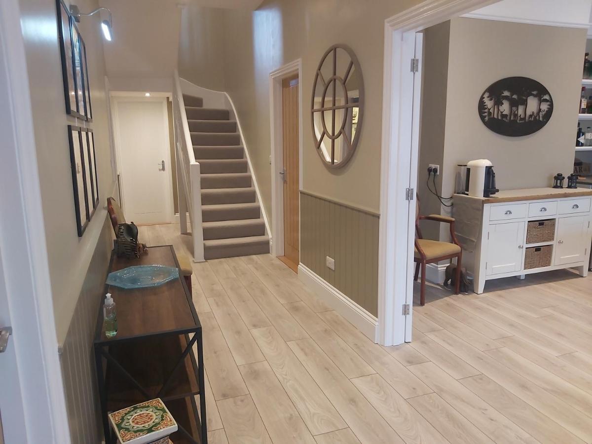 Bed and Breakfast Bay House Totland Esterno foto